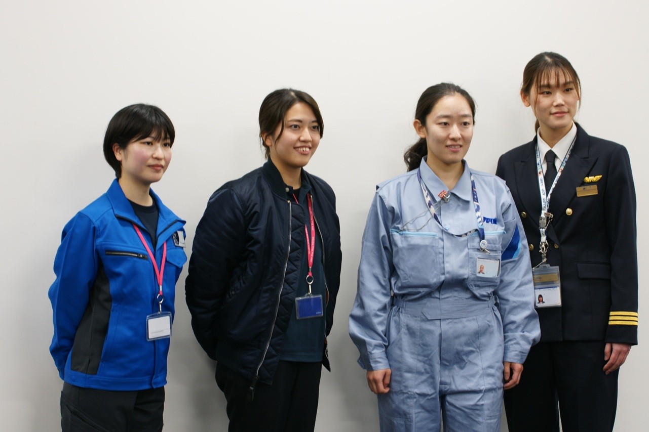 登壇した女性講師