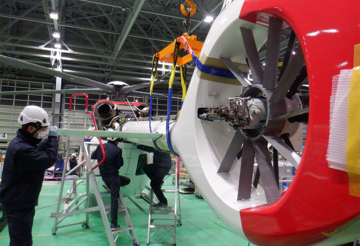 写真：整備作業の様子