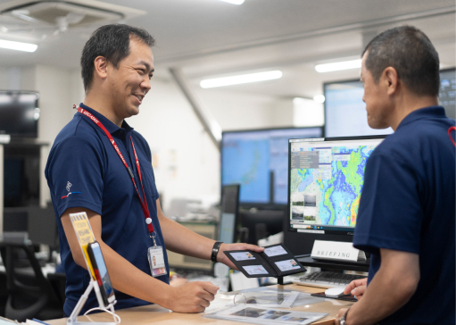 写真:運航部の様子