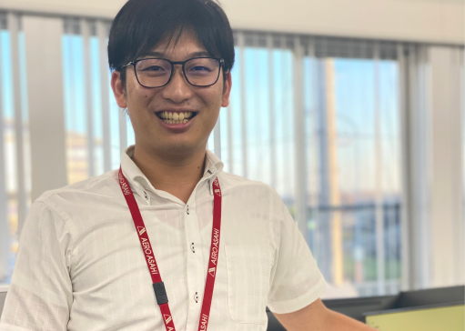 写真:営業部の様子